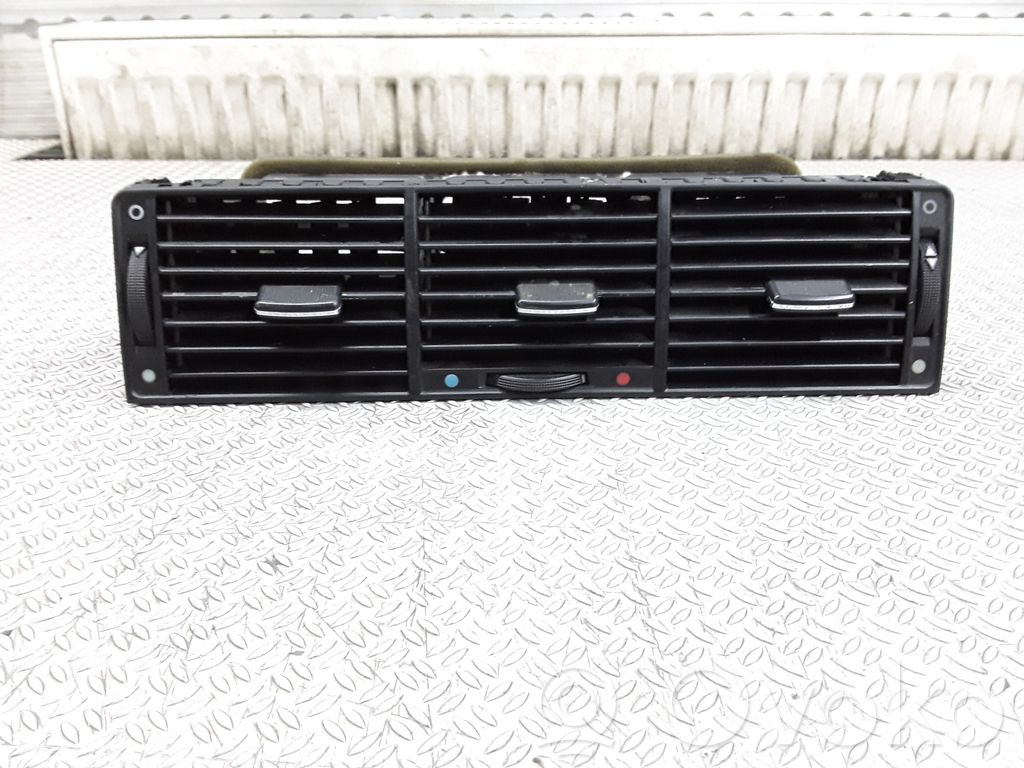 Audi A8 S8 D2 4D Grille d'aération centrale 