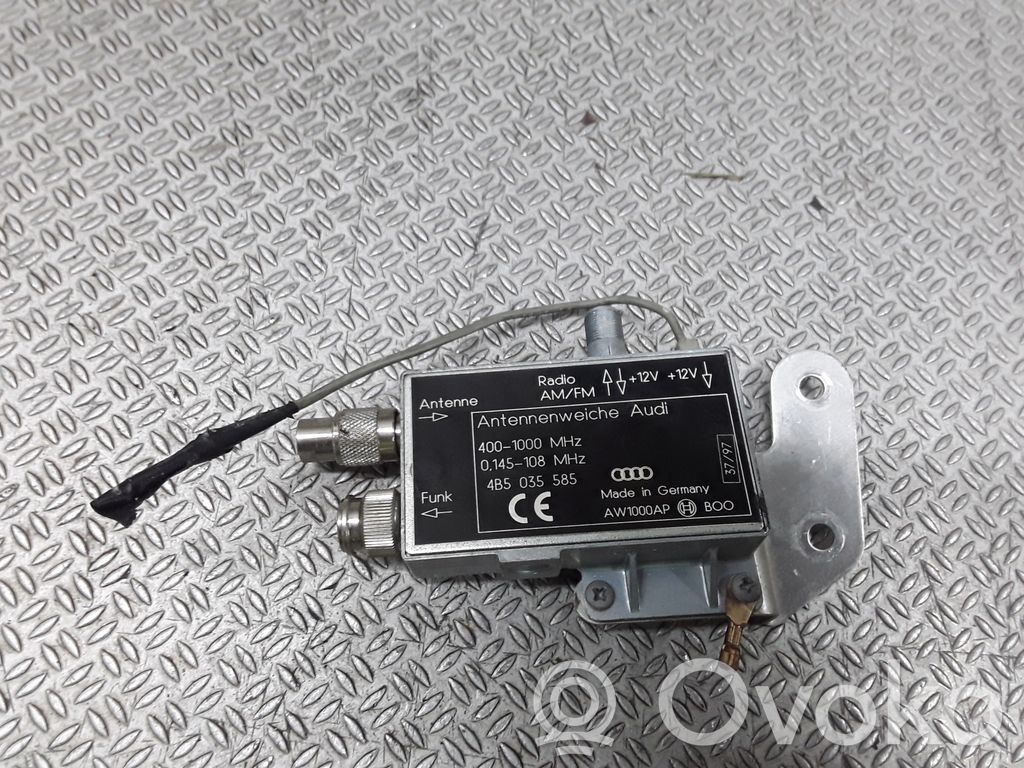 Aerial antenna amplifier   4B5035585