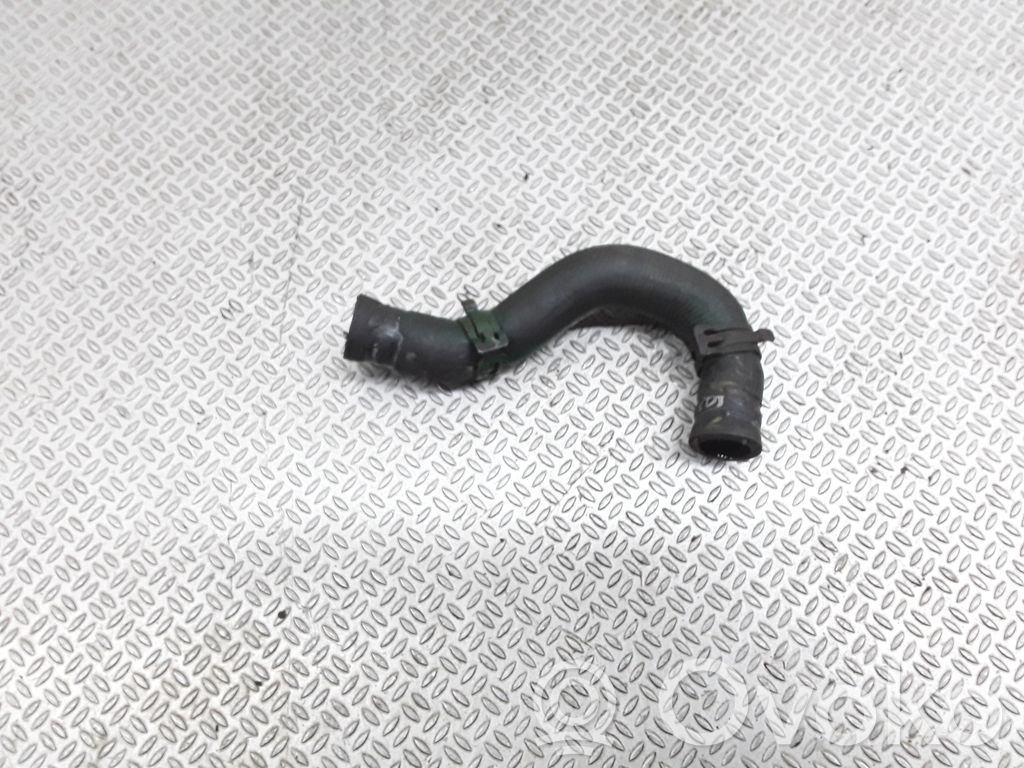 Volkswagen Golf Plus Tubo flessibile del liquido di raffreddamento del motore 