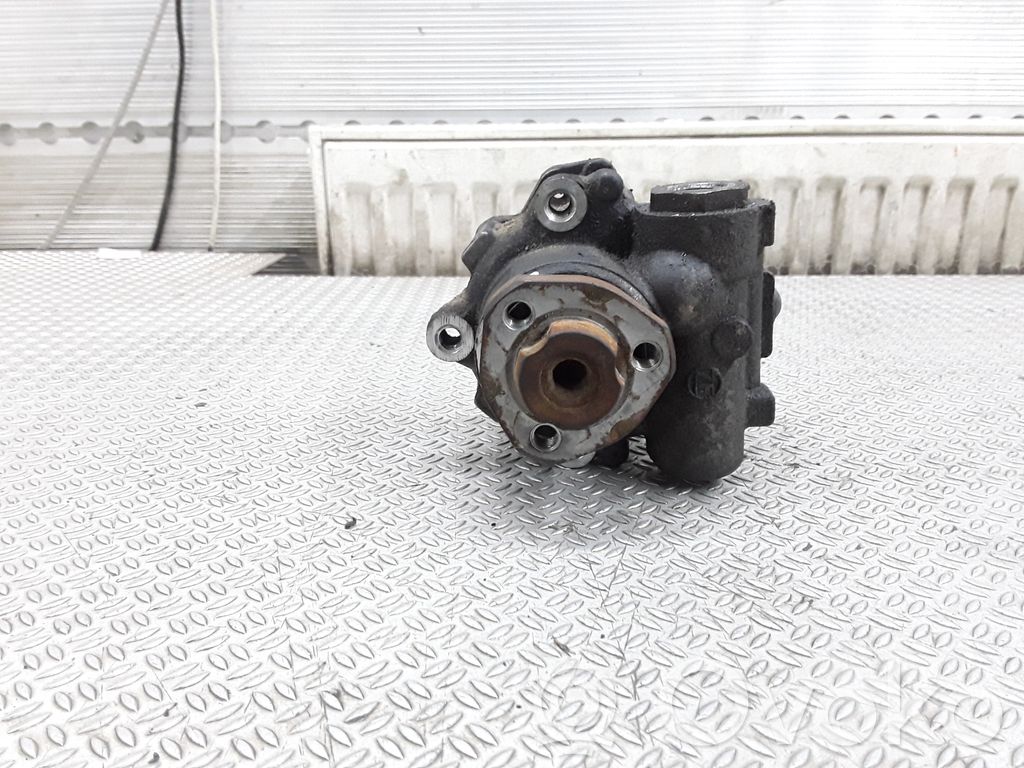 Pompe direction assistée   1J0422154E