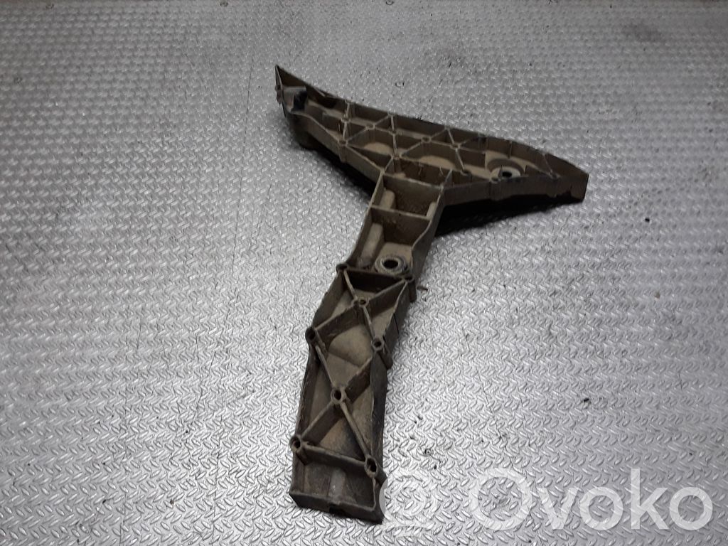 Volkswagen II LT Front bumper mounting bracket 