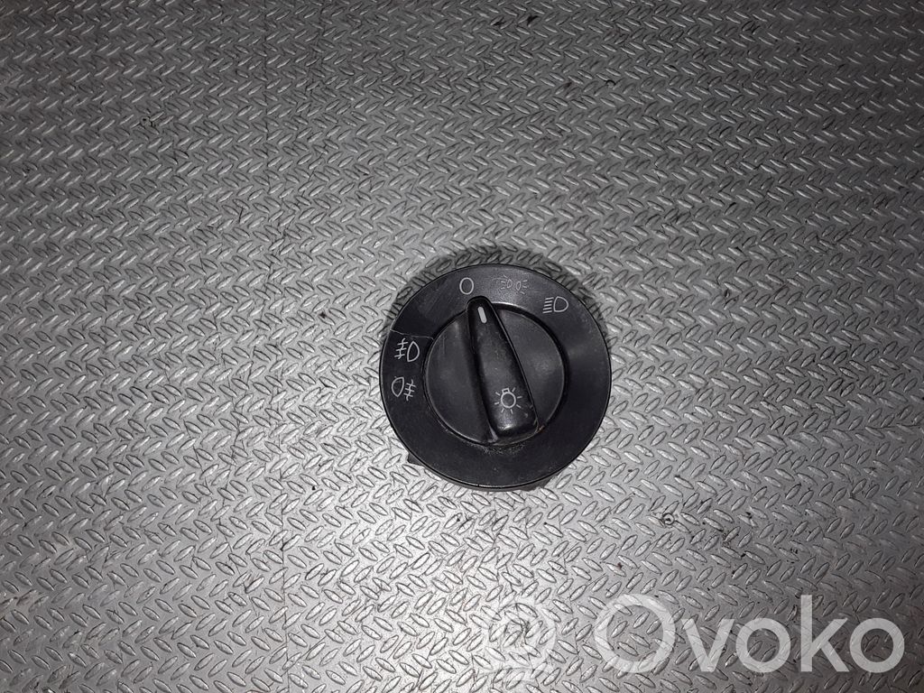 Lichtschalter   1C0941531A