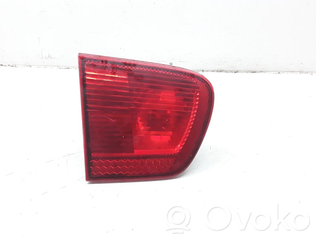 Seat Ibiza II (6k) Lampy tylnej klapy bagażnika