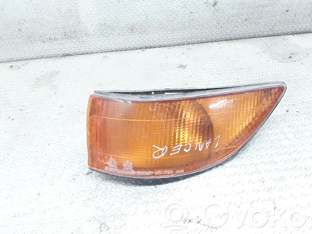 Mitsubishi Colt Frontblinker 