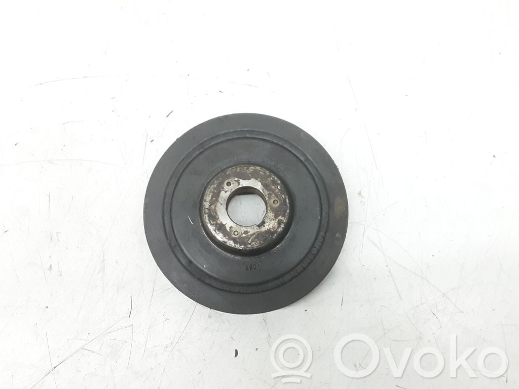 Peugeot 405 Kloķvārpstas skriemelis 