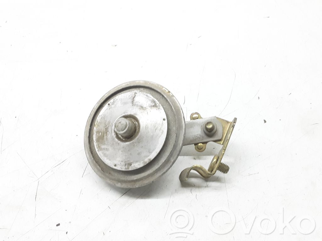 Volkswagen PASSAT B5 Alarm system siren 
