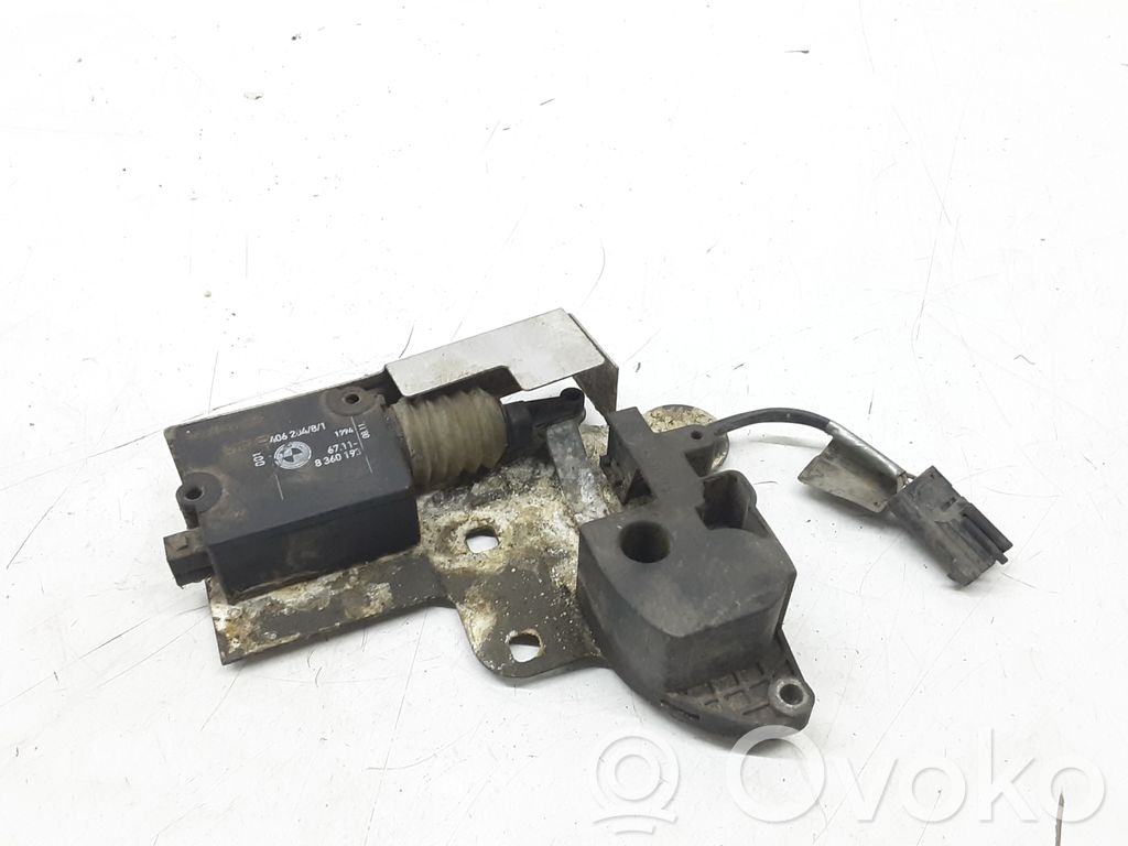 BMW 5 E39 Stellmotor Heckklappe Kofferraumdeckel 