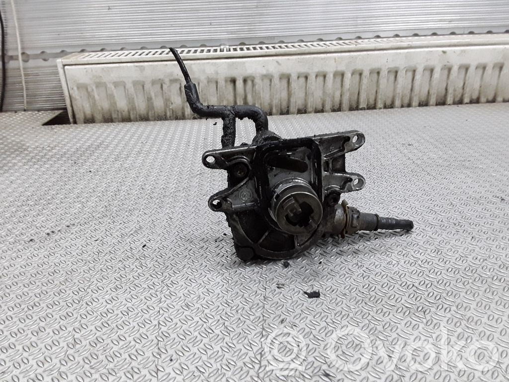 Opel Astra G Bomba de vacío 