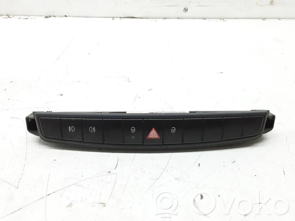 Smart ForFour I Hazard light switch 