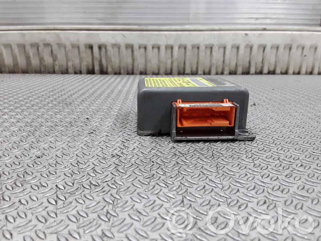 Airbag control unit/module   MR158433,0285001127
