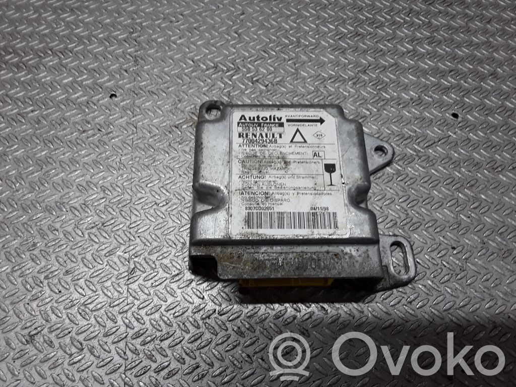 Renault Laguna I Airbag control unit/module 