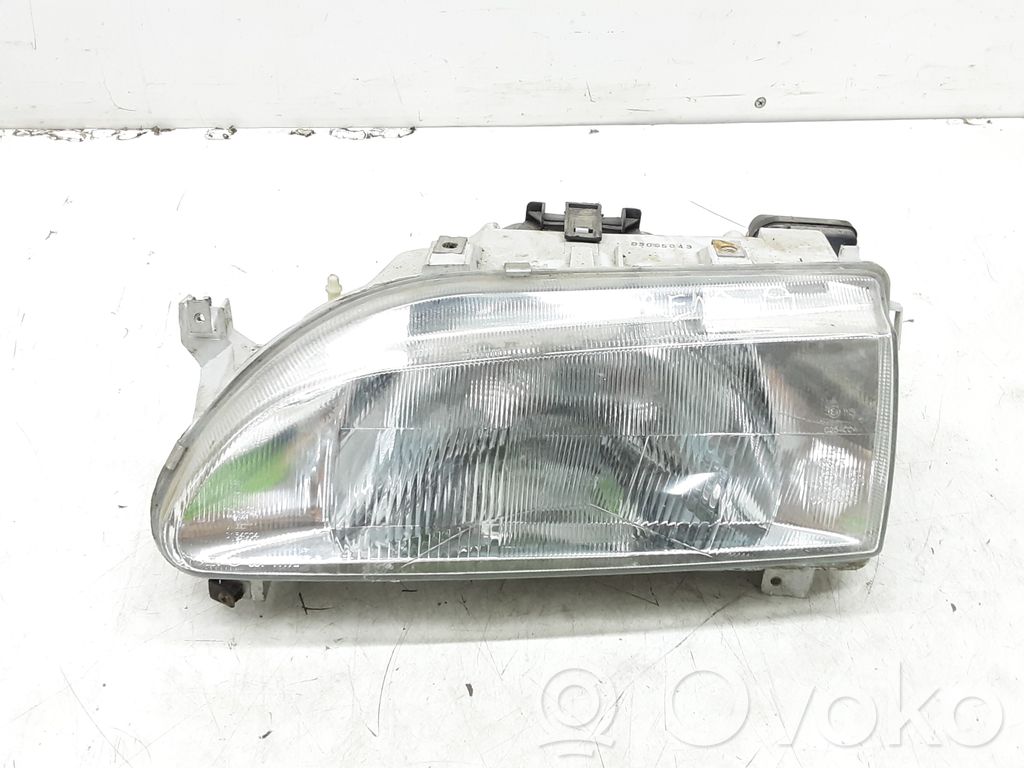 Lampa przednia