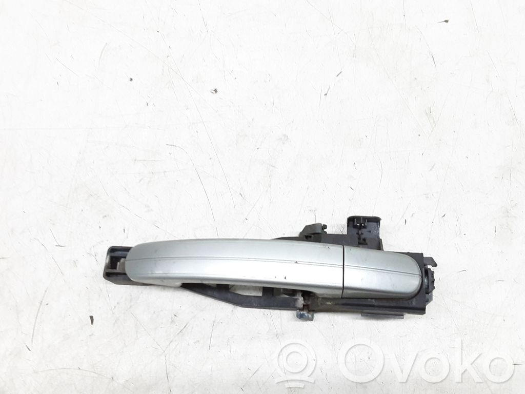 Ford Focus C-MAX Manecilla externa puerta trasera 