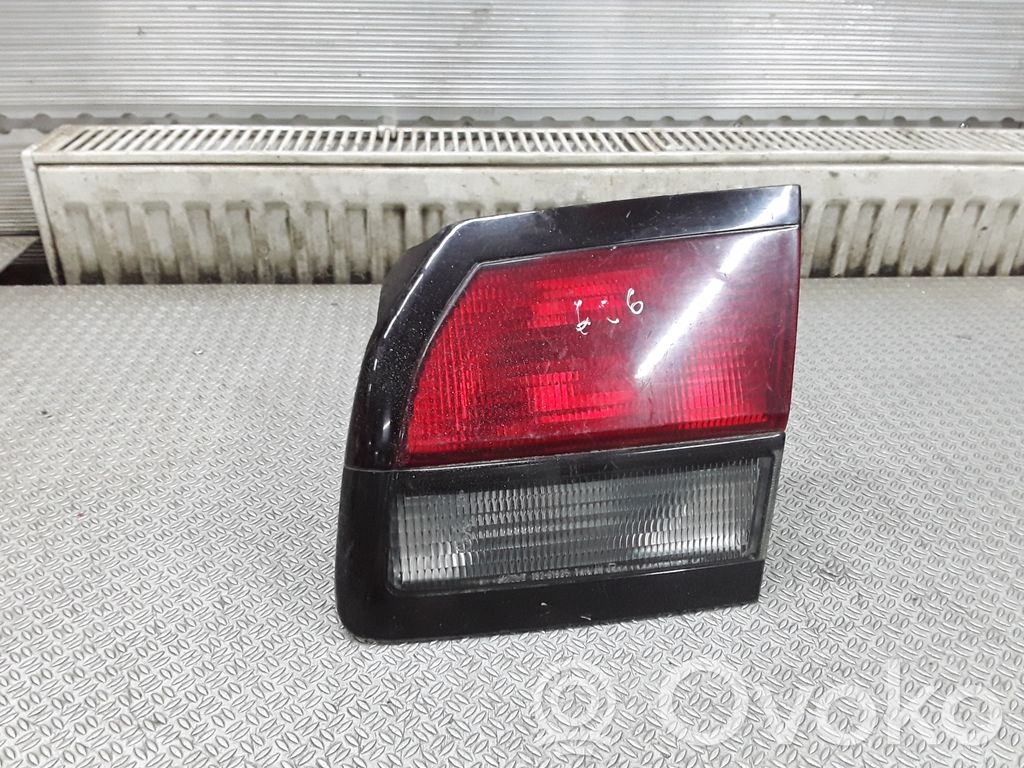Mazda 626 Tailgate rear/tail lights 