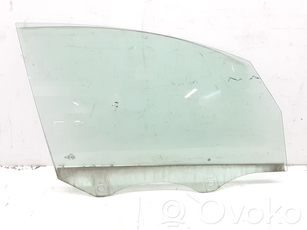 Audi A2 Luna de la puerta delantera cuatro puertas 