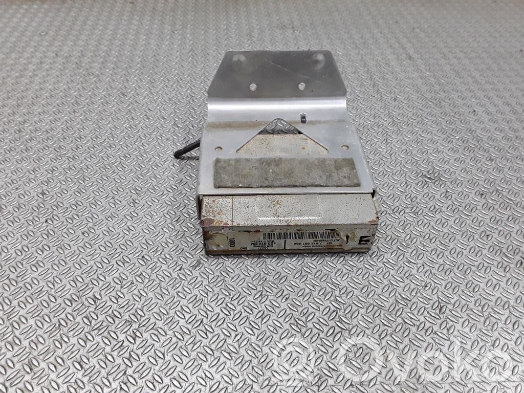 Audi A8 S8 D2 4D GPS navigation control unit/module 
