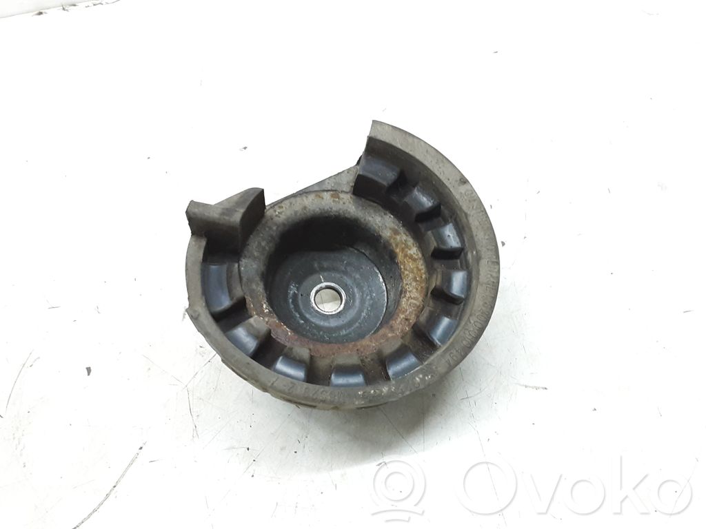 Coil spring mount   91165310