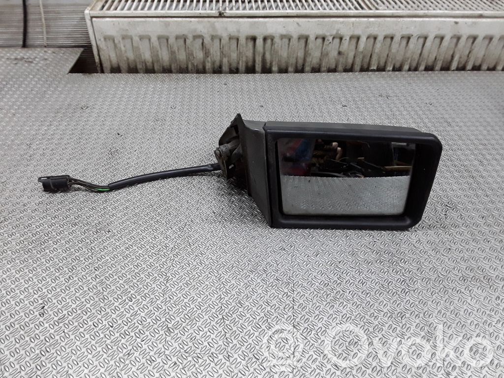 Ford Escort Front door electric wing mirror 