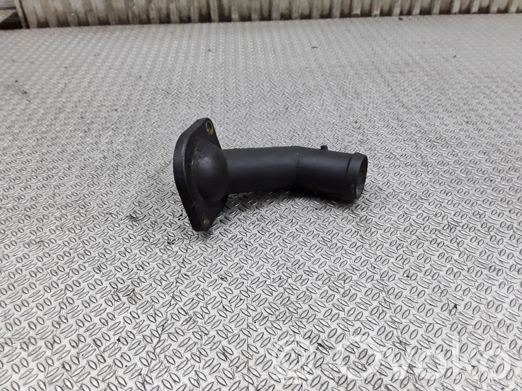 Kühlleitung / Kühlschlauch   06A121121C