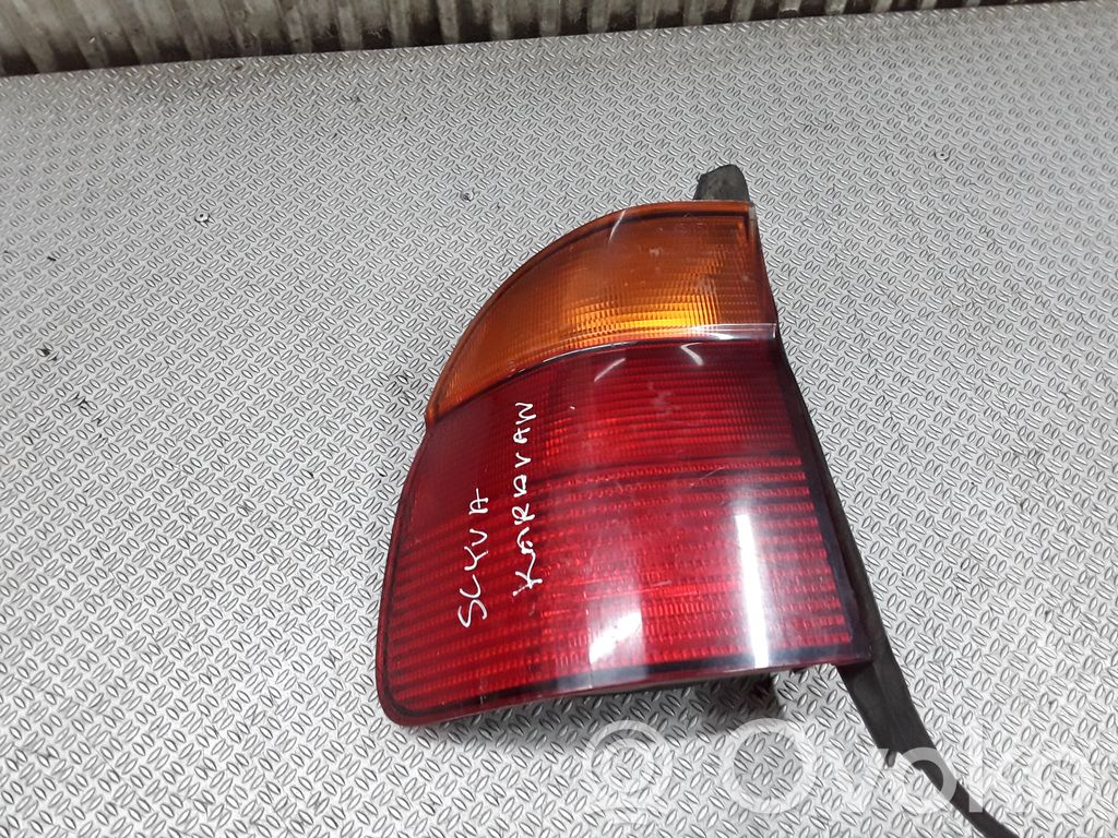 Galinis žibintas kėbule   E1502