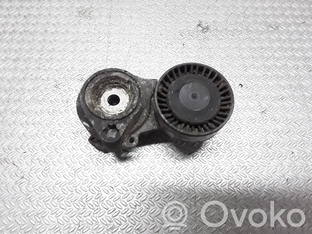 BMW 7 E65 E66 Diržo įtempėjas 