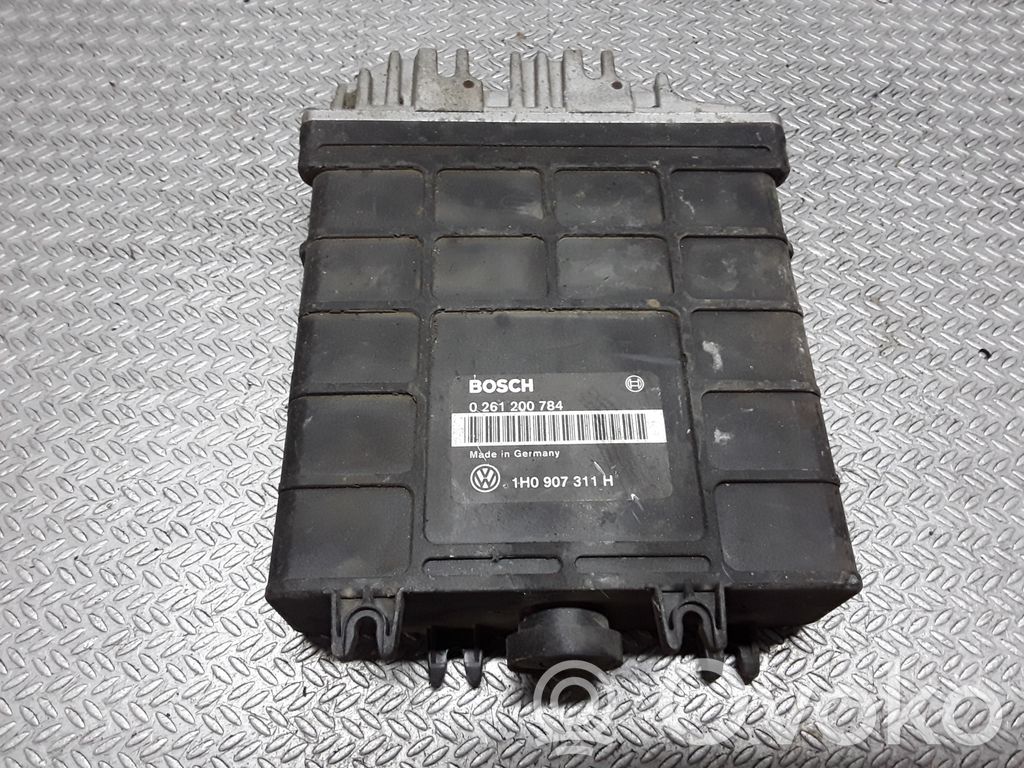 Sterownik / Moduł ECU   1H0907311H,0261200784