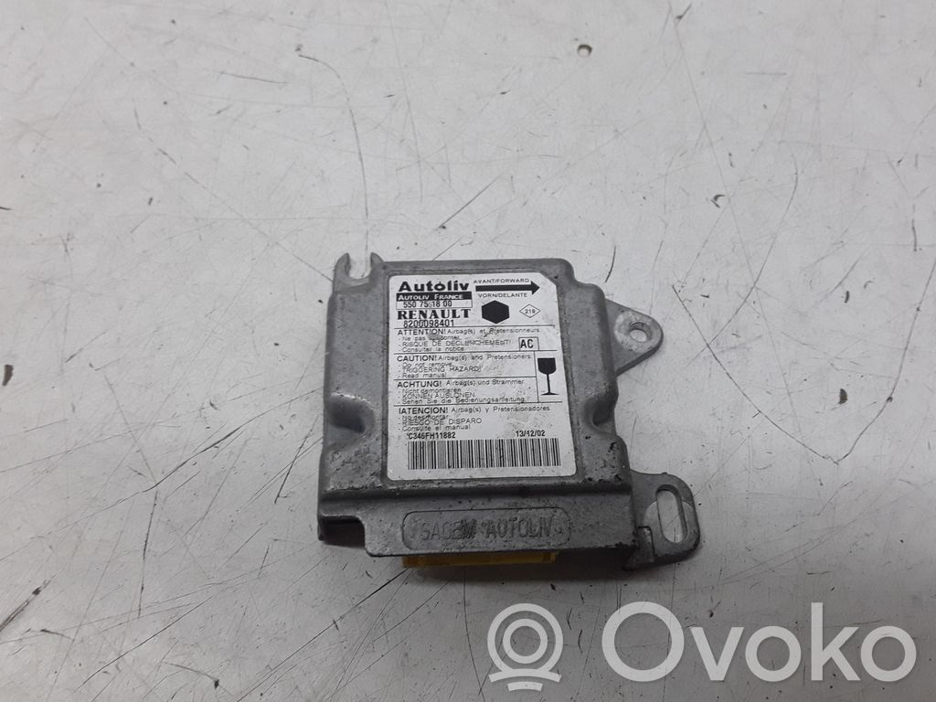 Renault Kangoo I Airbag control unit/module 