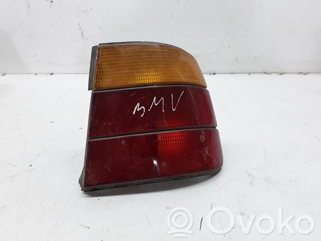 Rear/tail lights   133690