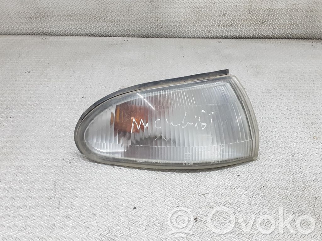Mitsubishi Lancer Front indicator light 