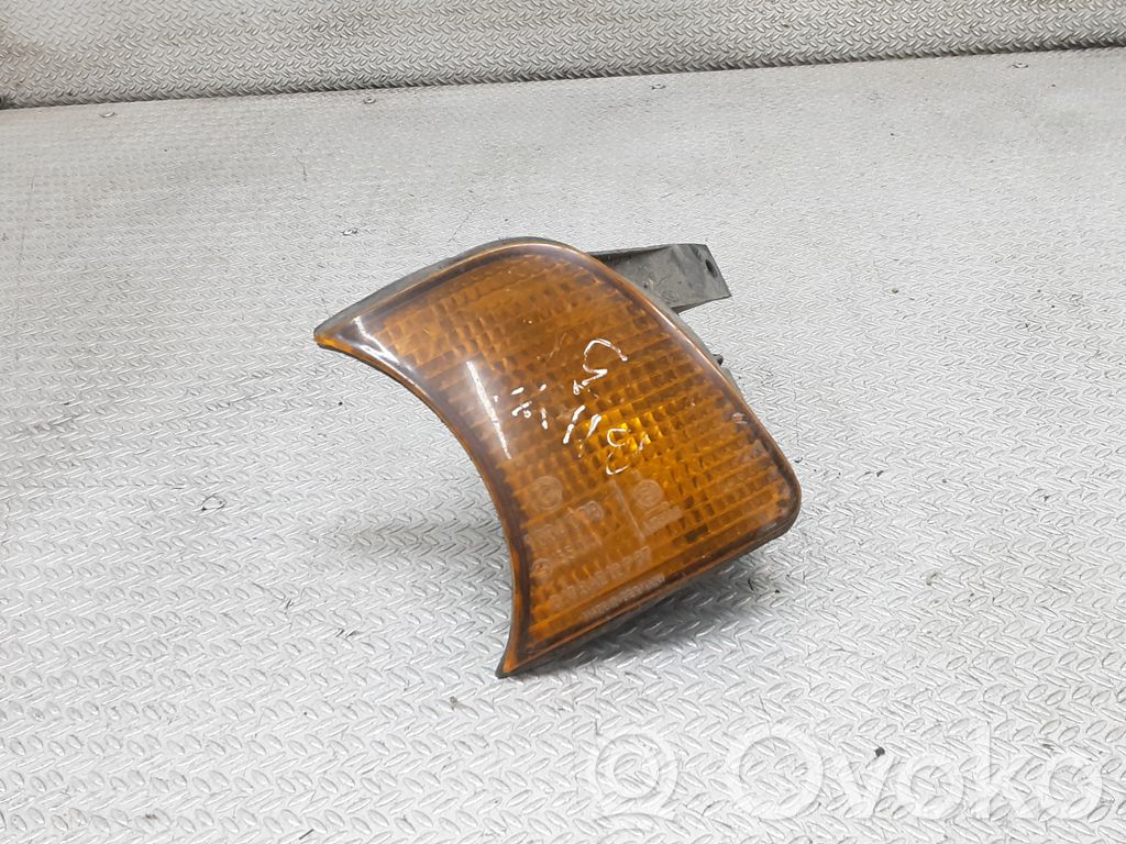 BMW 5 E34 Front indicator light 