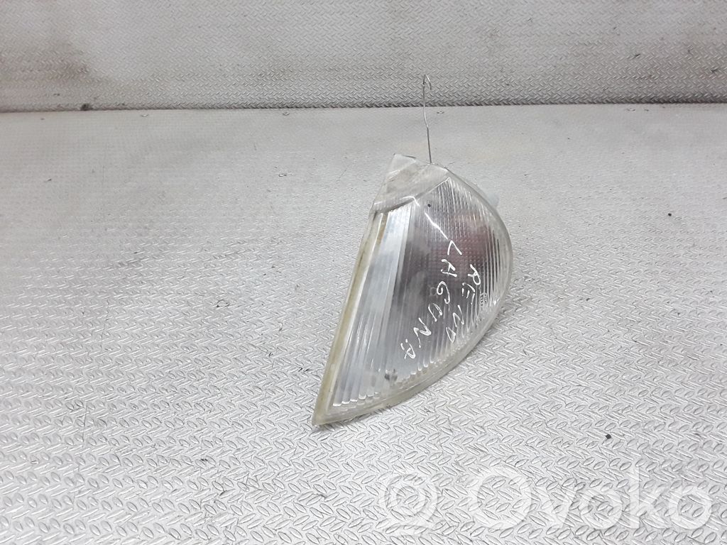 Renault Laguna I Front indicator light 