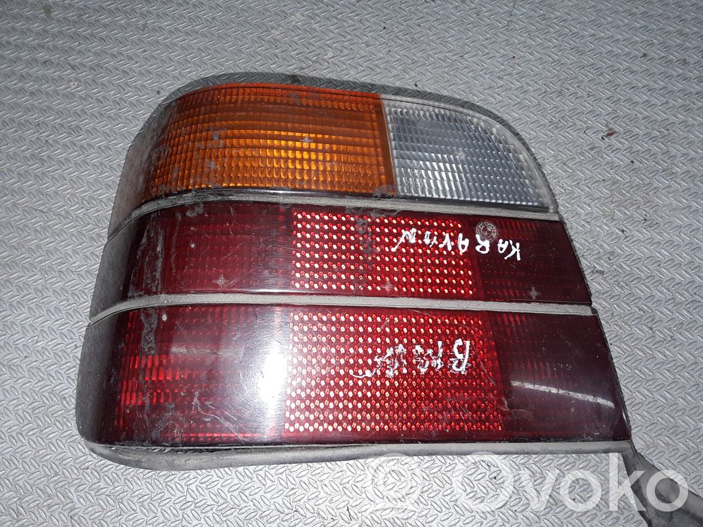 Lampa tylna   1387070T