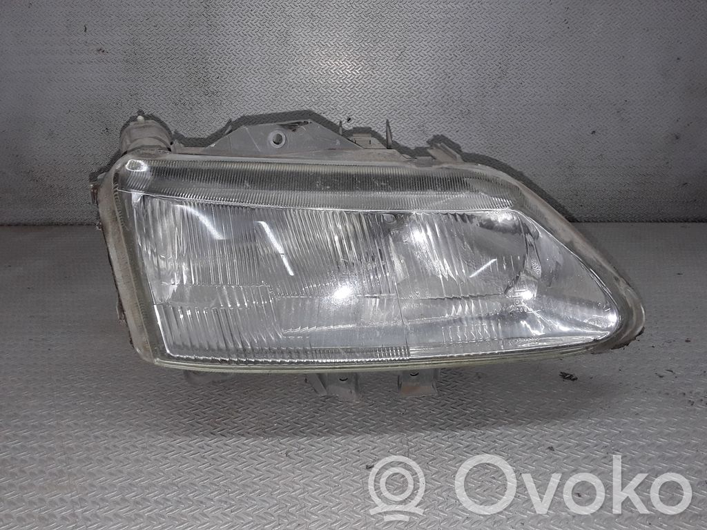 Renault Laguna I Scheinwerfer 