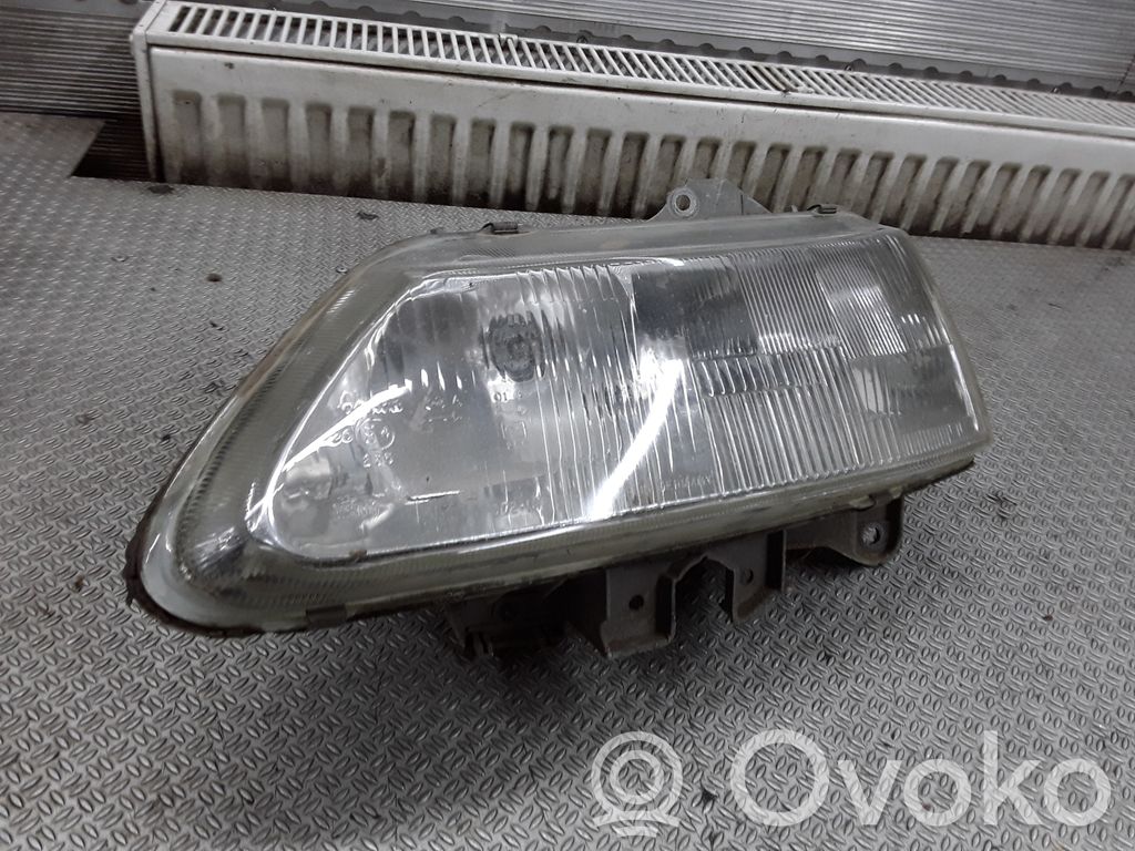 Renault Laguna I Lampa przednia 