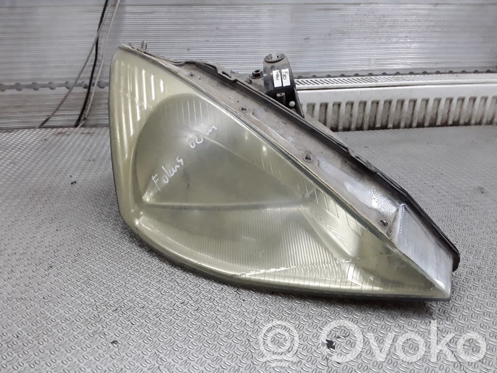Ford Focus Scheinwerfer 