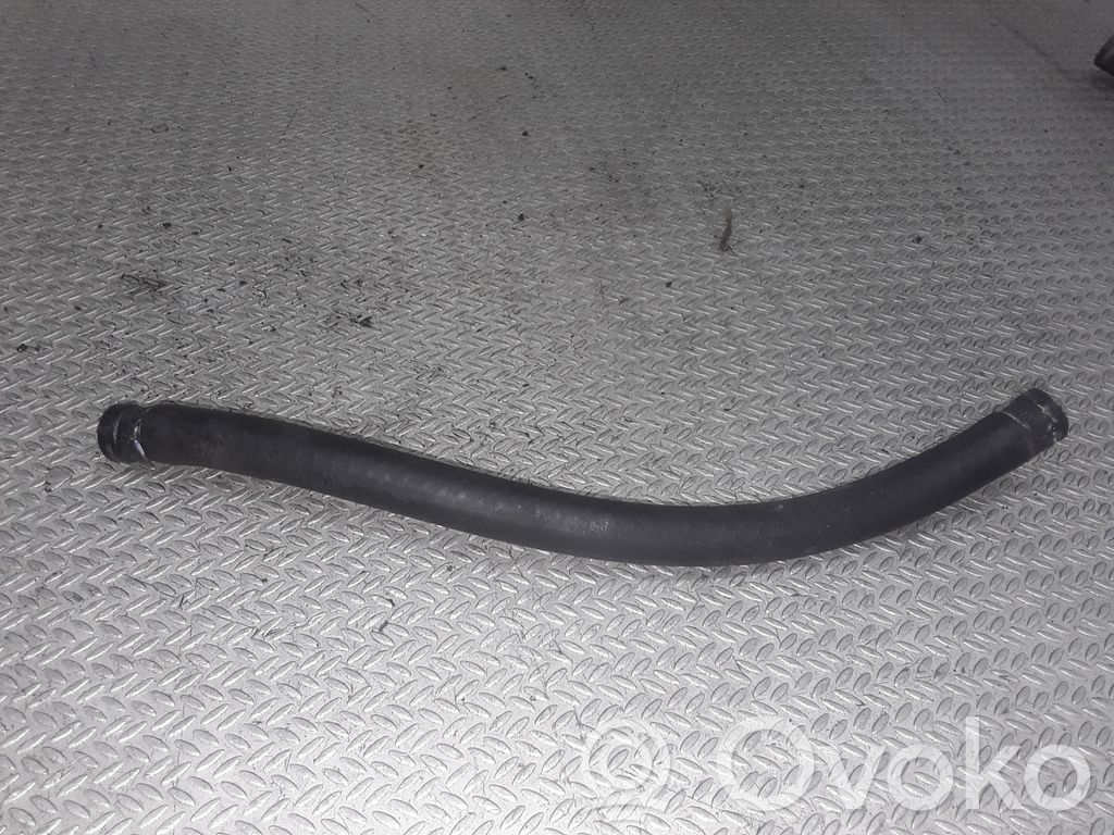 Engine coolant pipe/hose