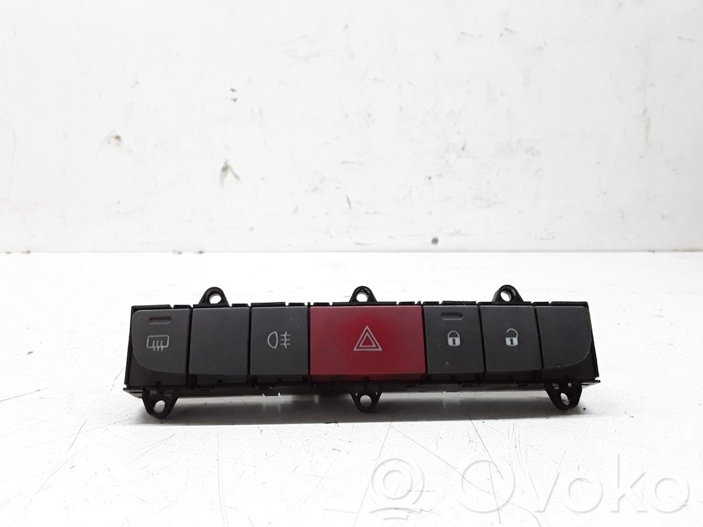 Hazard light switch