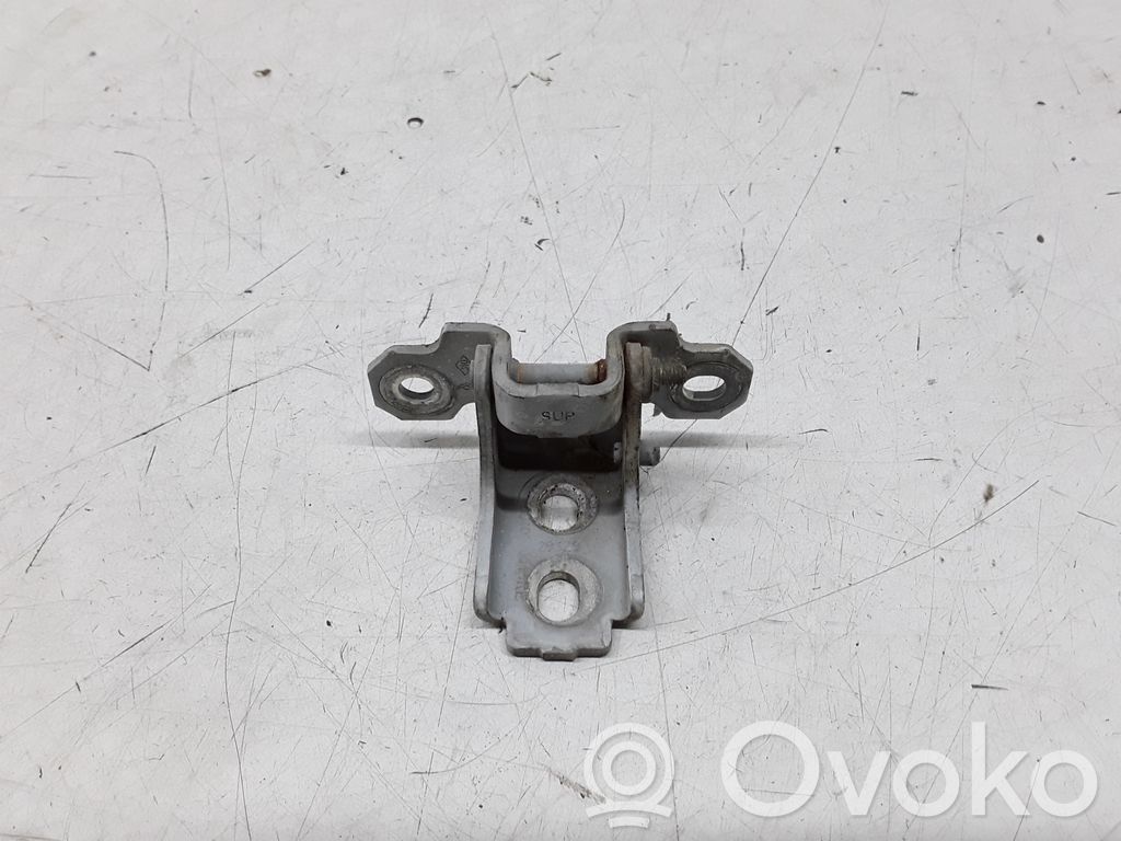 Front door upper hinge   80400041