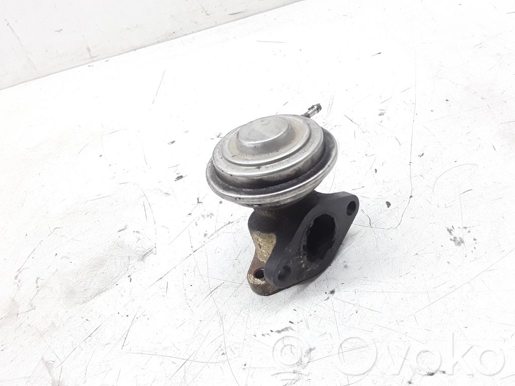 Audi A6 S6 C4 4A Válvula EGR 