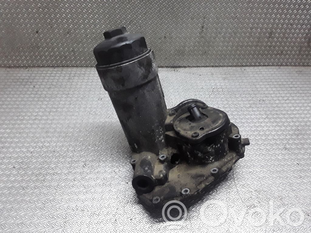 Skoda Superb B5 (3U) Oil filter mounting bracket 
