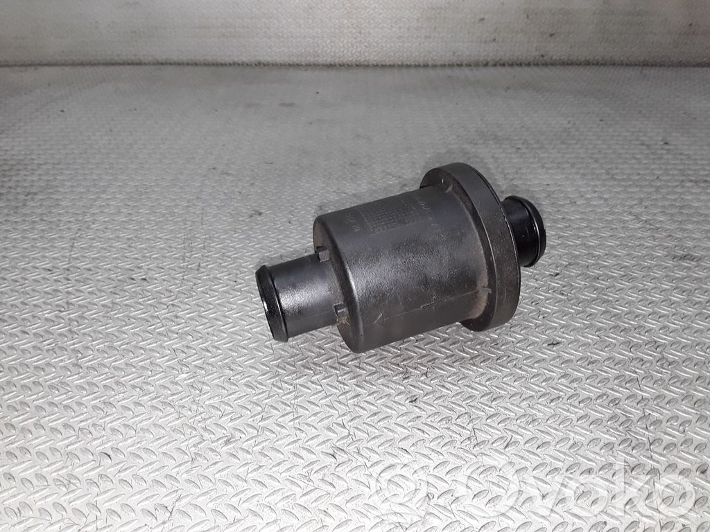 Ford Mondeo Mk III Breather/breather pipe/hose 