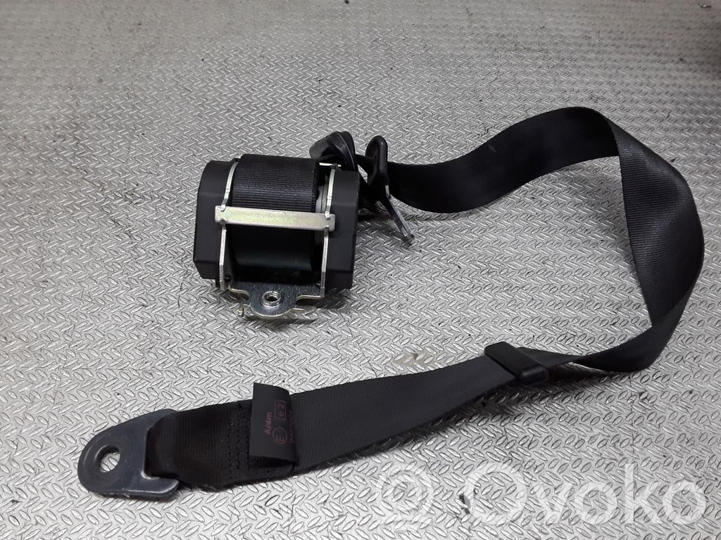 Peugeot 1007 Cinturón trasero 