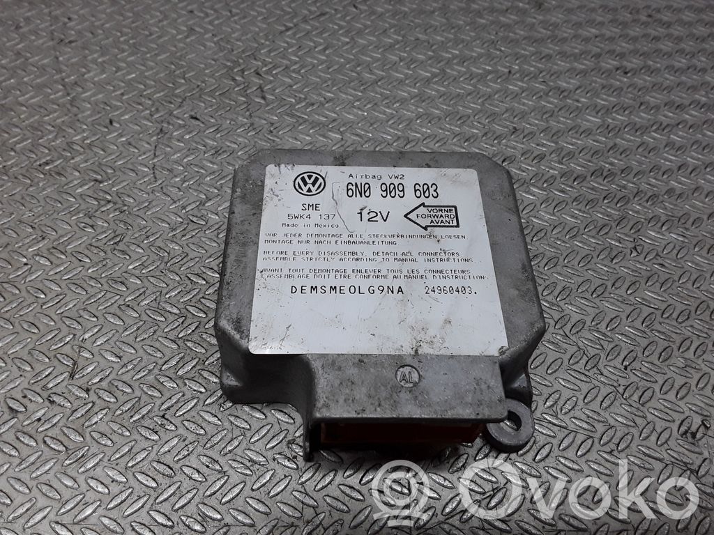 Unidad de control/módulo del Airbag   6N0909603,5WK4137