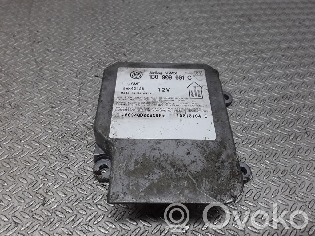 Skoda Fabia Mk1 (6Y) Turvatyynyn ohjainlaite/moduuli 