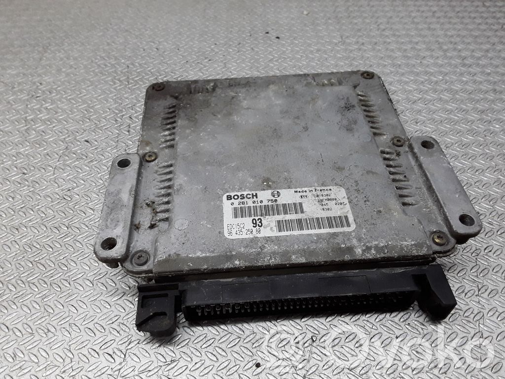 Citroen Xsara Picasso Engine control unit/module 