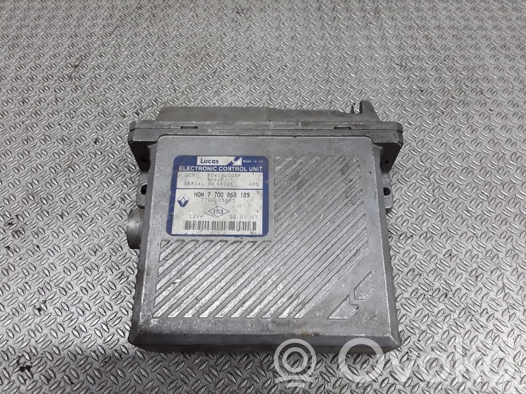Unidad de control/módulo del motor   7700105605,7700868189