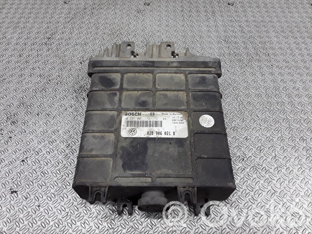 Volkswagen PASSAT B4 Engine control unit/module 