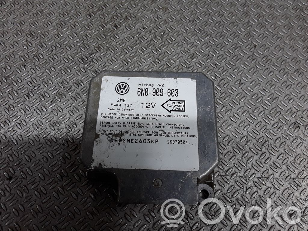 Turvatyynyn ohjainlaite/moduuli   6N0909603,5WK4137