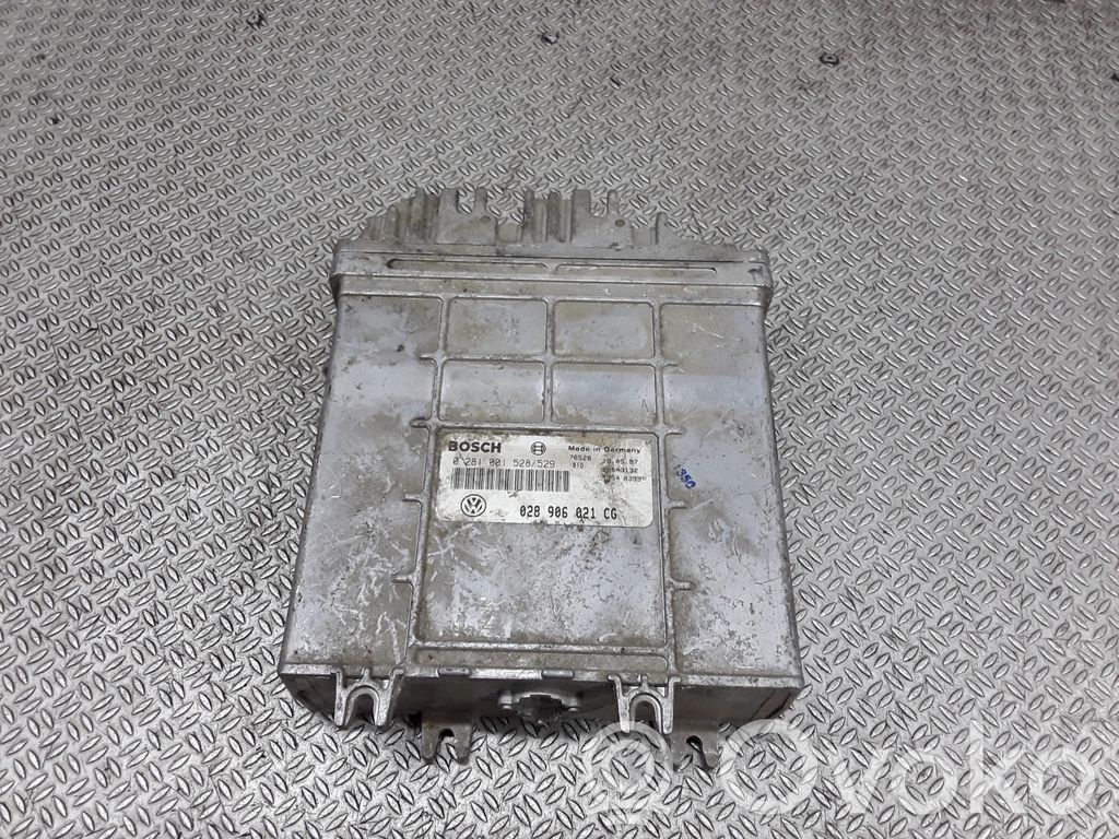 Volkswagen Sharan Engine control unit/module 