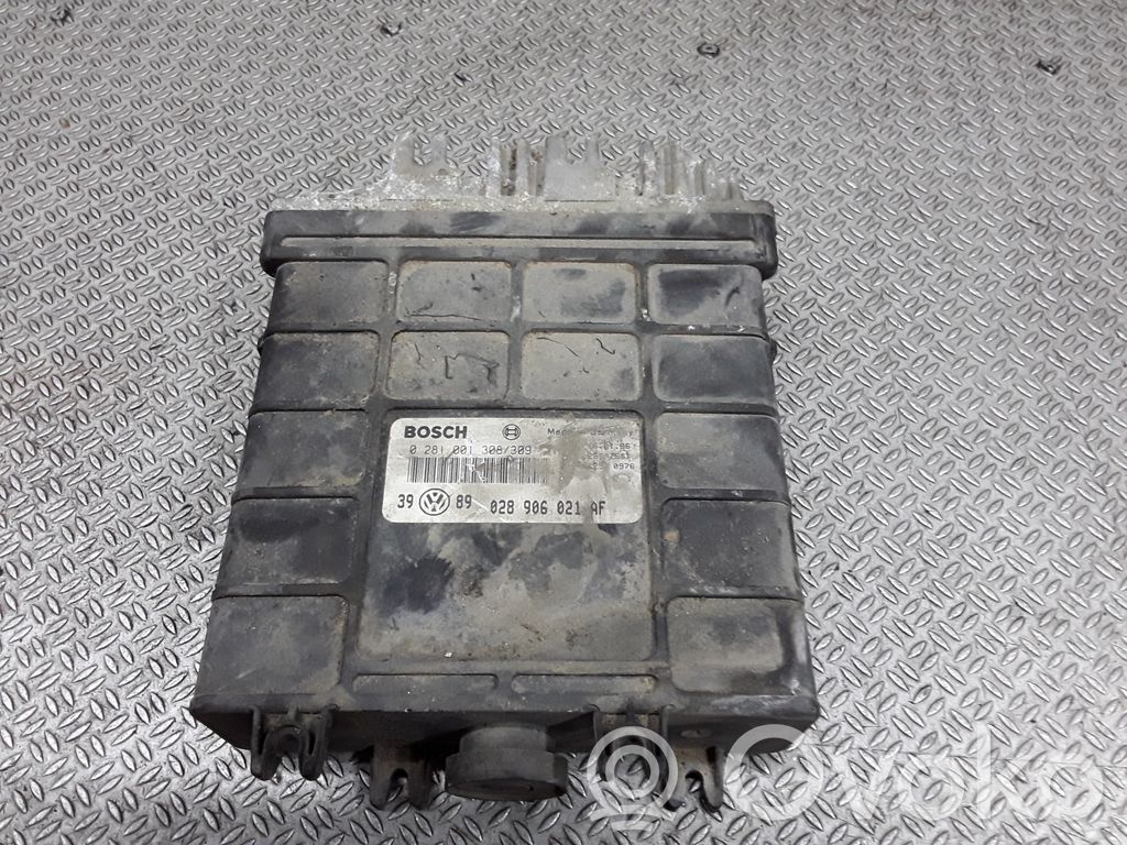 Volkswagen Golf III Engine control unit/module 